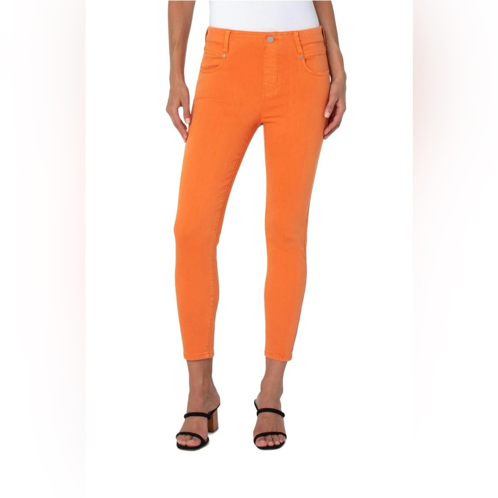 Liverpool The Skinny Crop stretch jeans orange twist color. Women's size 4/27